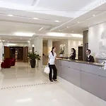 Ξενοδοχείο με διαμερίσματα Relais Val D'europe Chessy (Seine-et-Marne)
