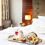 Ξενοδοχείο με διαμερίσματα Relais Val D'europe Chessy (Seine-et-Marne)