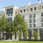 Relais Val D'europe Ξενοδοχείο με διαμερίσματα 4*