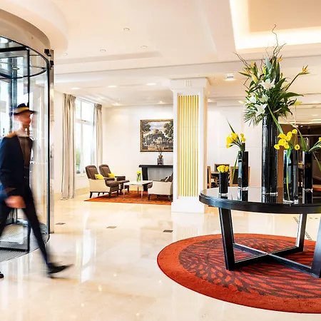Relais Val D'europe Lägenhetshotell 4*