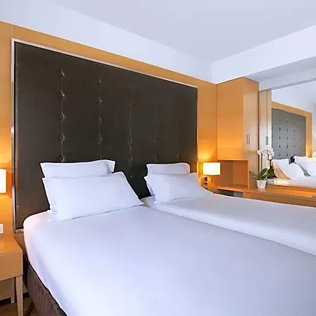 Apartahotel Relais Val D'europe 4*