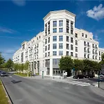 Relais Val D'europe 4*