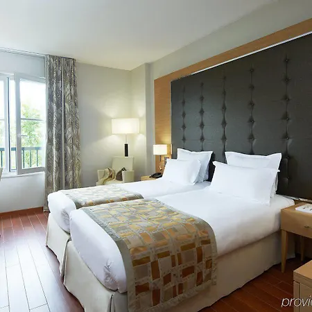 公寓式酒店 Relais Val D'europe 4*