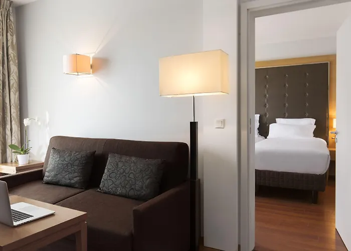 Relais Val D'europe Apartahotel 4*