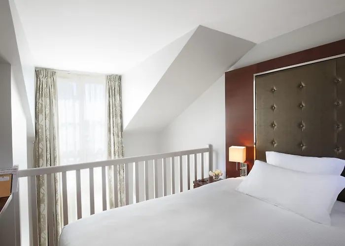 Relais Val D'europe 4*